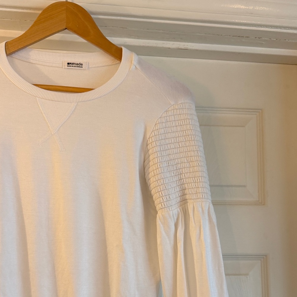 LA made Soft White Ribbed Top - Picture 3 of 4